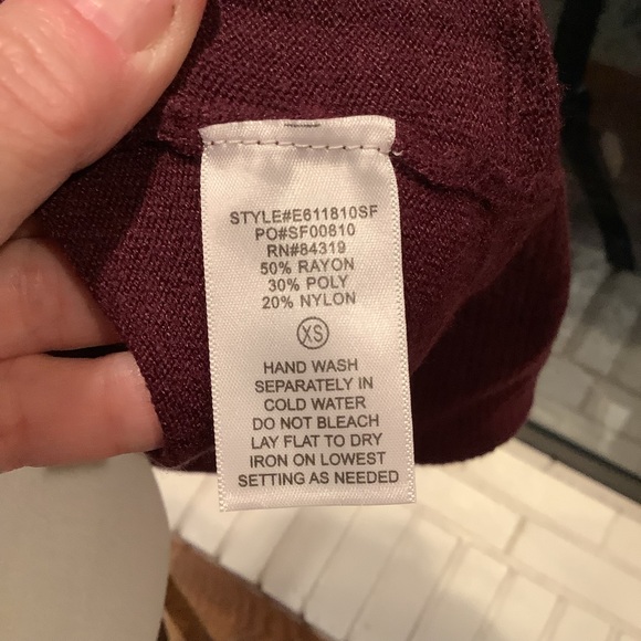 #210 NWT Revolution Open FrontButton Detail Maroon Plum Cardigan Size XS - Picture 6 of 8